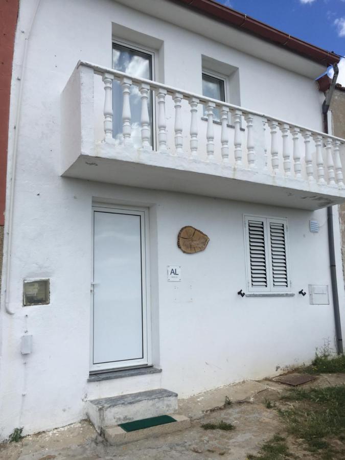 Lambisco- Alojamento local Alfândega da Fé Exterior foto